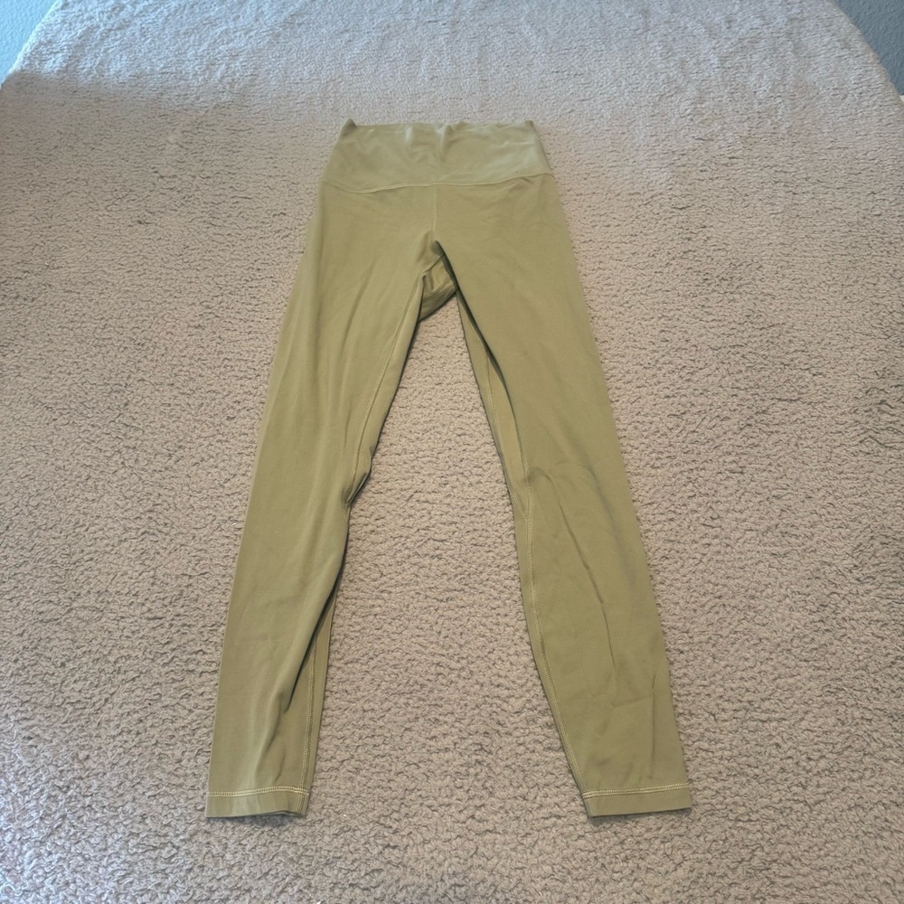 Lululemon Align Pant 25" Color Rosemary Green Size 4